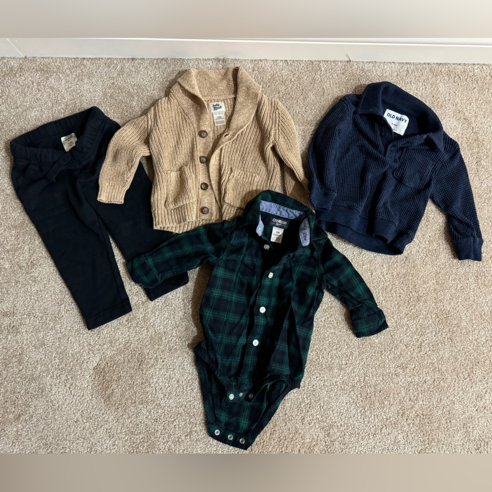 Baby boy 12 month Osh Kosh & old navy lot